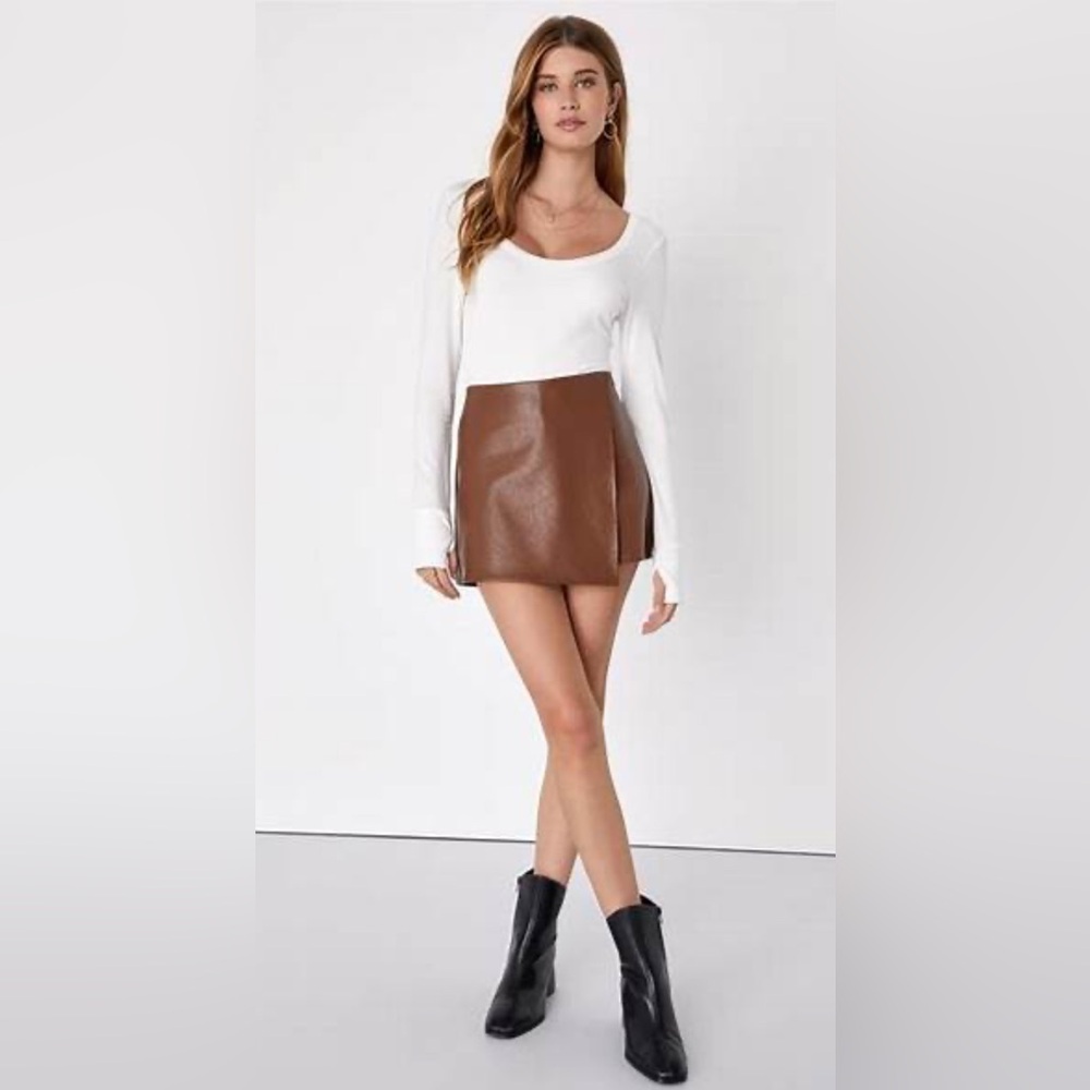 Have Los Angeles Taupe Brown Faux Leather Mini Skort NEW